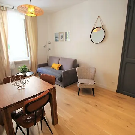 Cosy Claudia Apartment